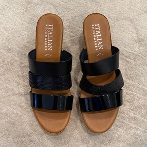 Italian Shoemakers woman’s sandals size 9